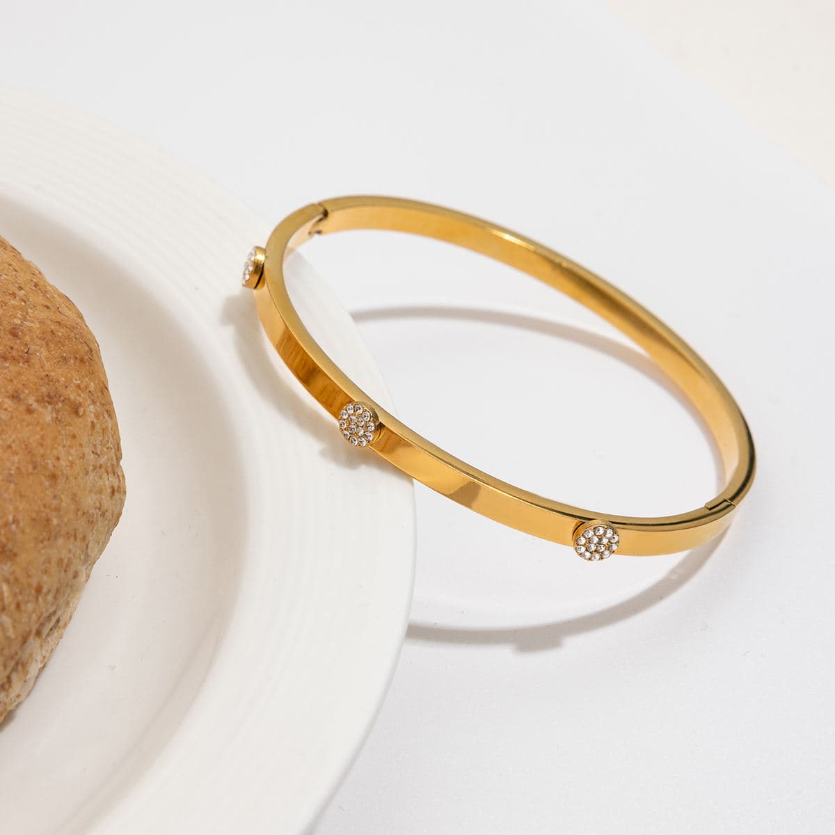 Minimalist Zirconia Bangle 
