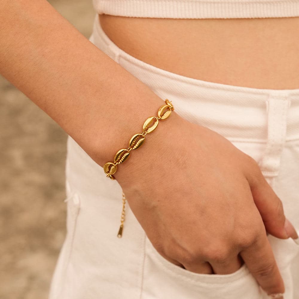 Cowrie Shell Bracelet 