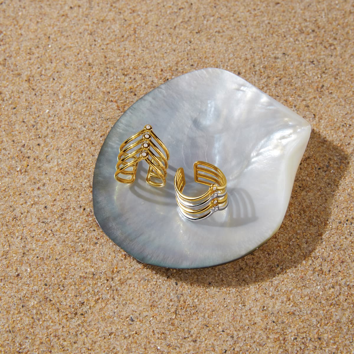 Four Layer Hollow Ring