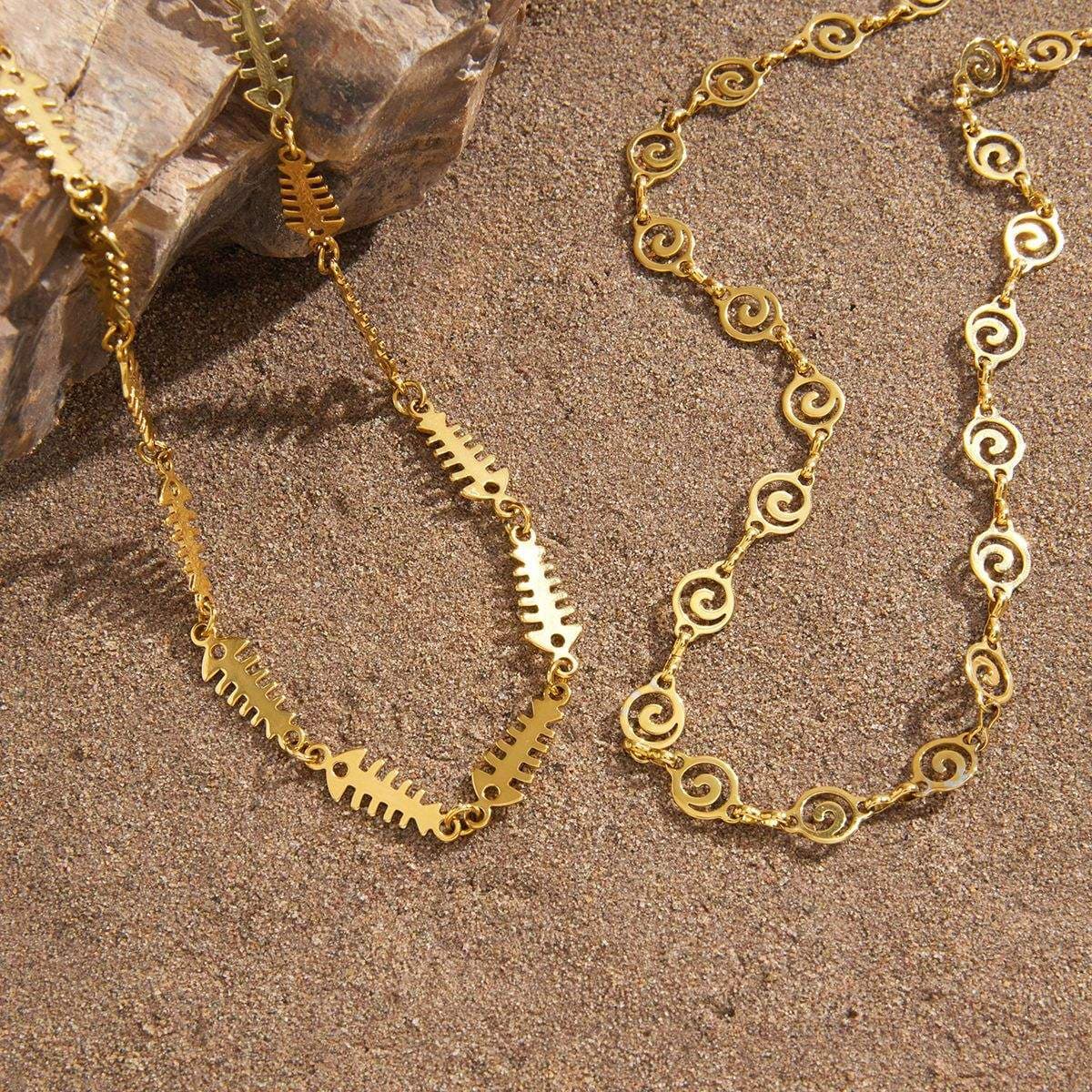 Spiral Link Necklace 