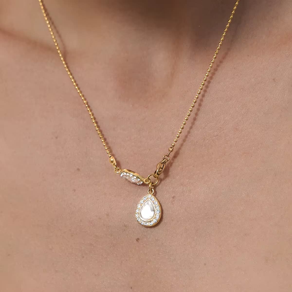 Pear-Shaped Zircon Necklace
