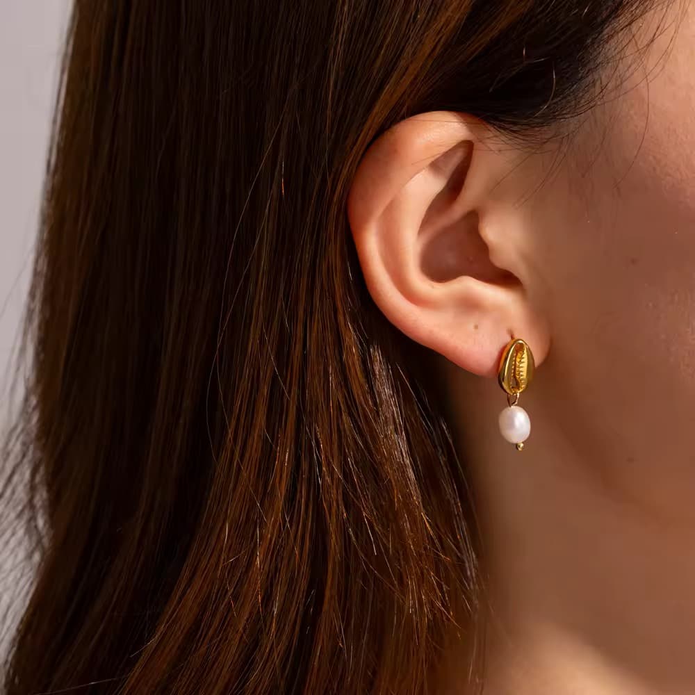 Cowrie Shell Pearl Drop Earrings 