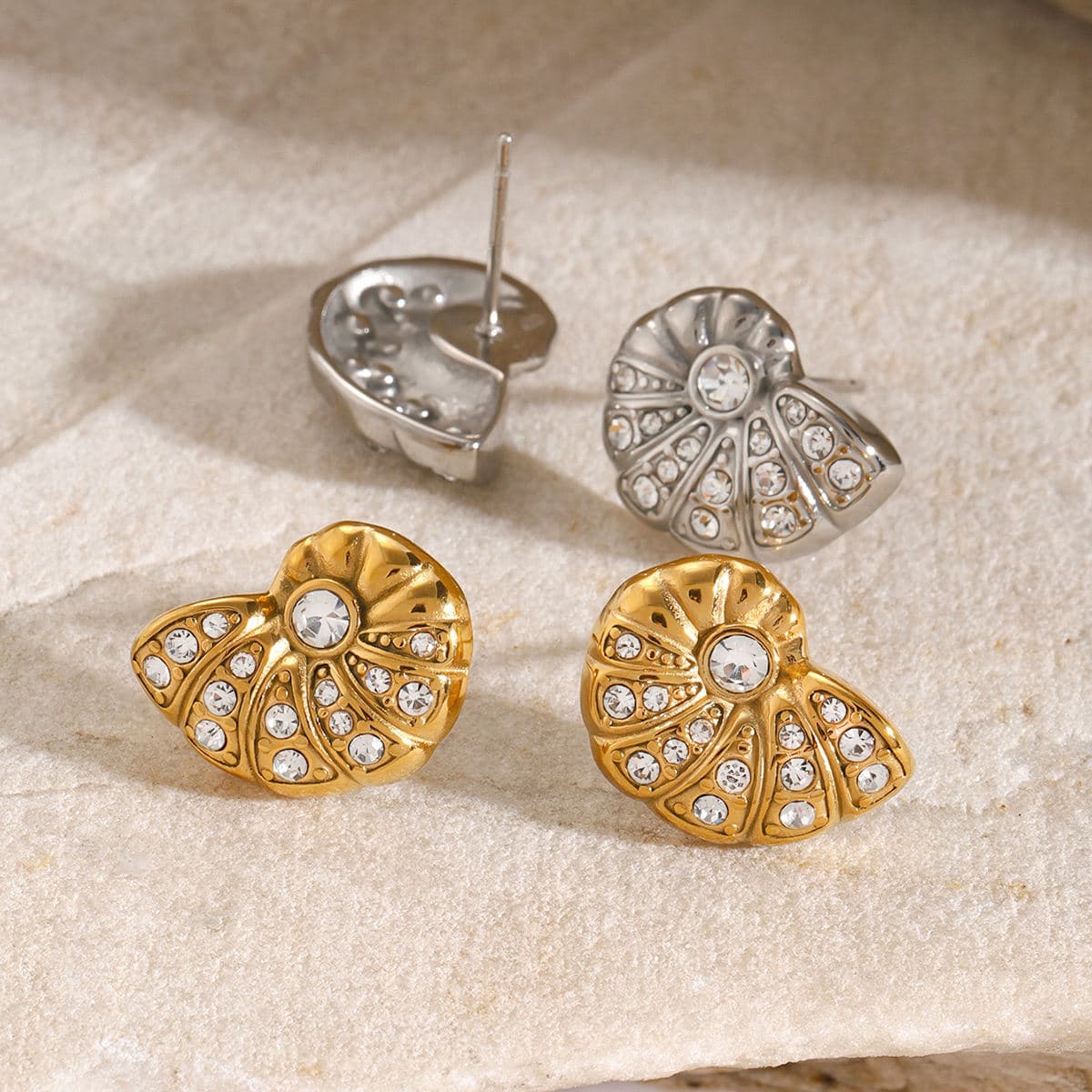 Shell Zircon Stud Earrings