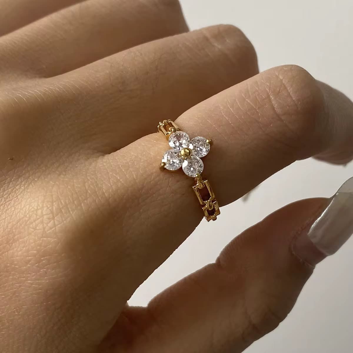Floral Zircon Ring