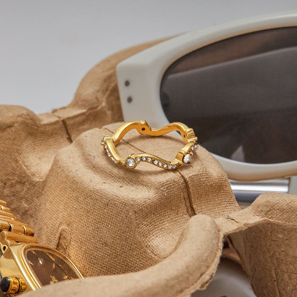 Wave Zirconia Ring 