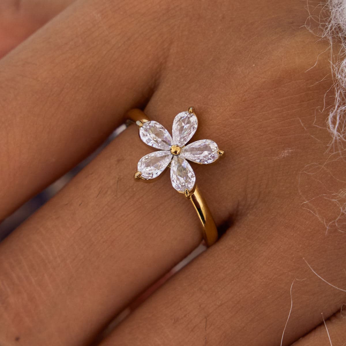 Floral Zircon Ring