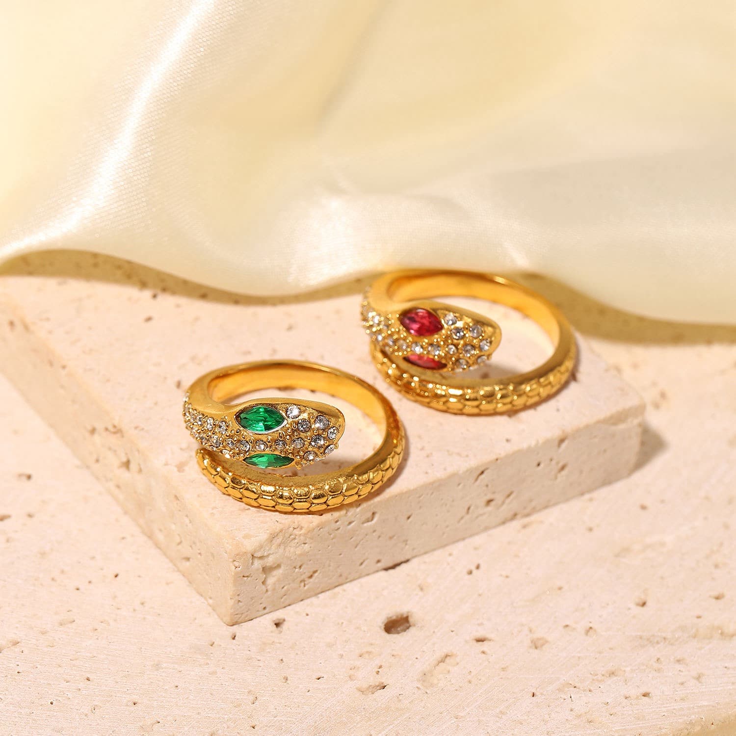 Green Eyed Snake Ring