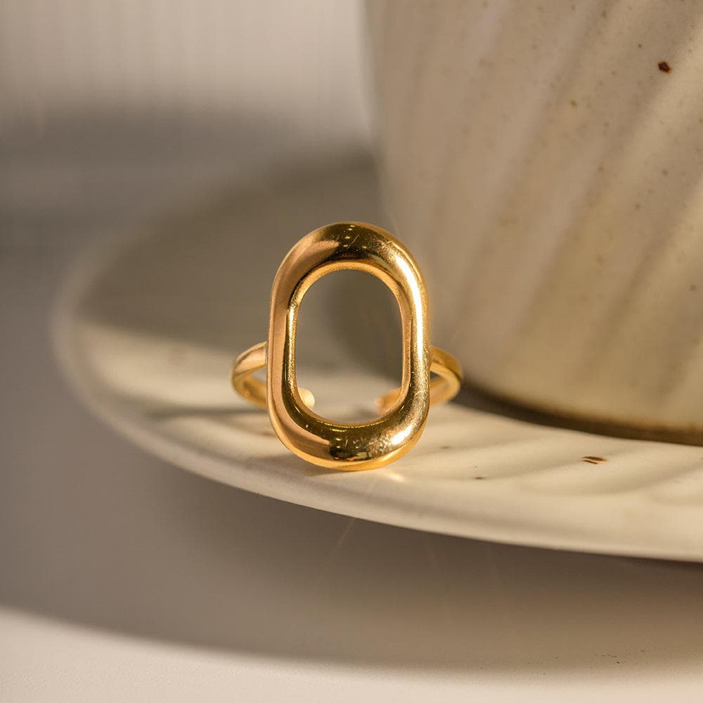 Oval Ring 