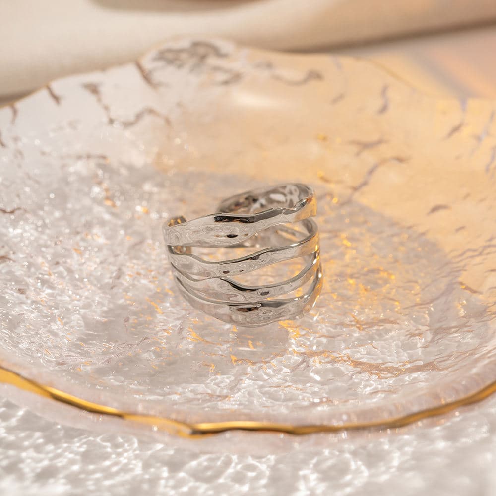 Five Sleek Ring 