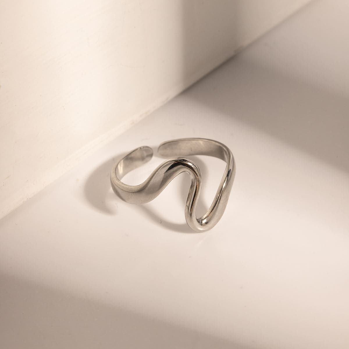 Wave Open Ring 
