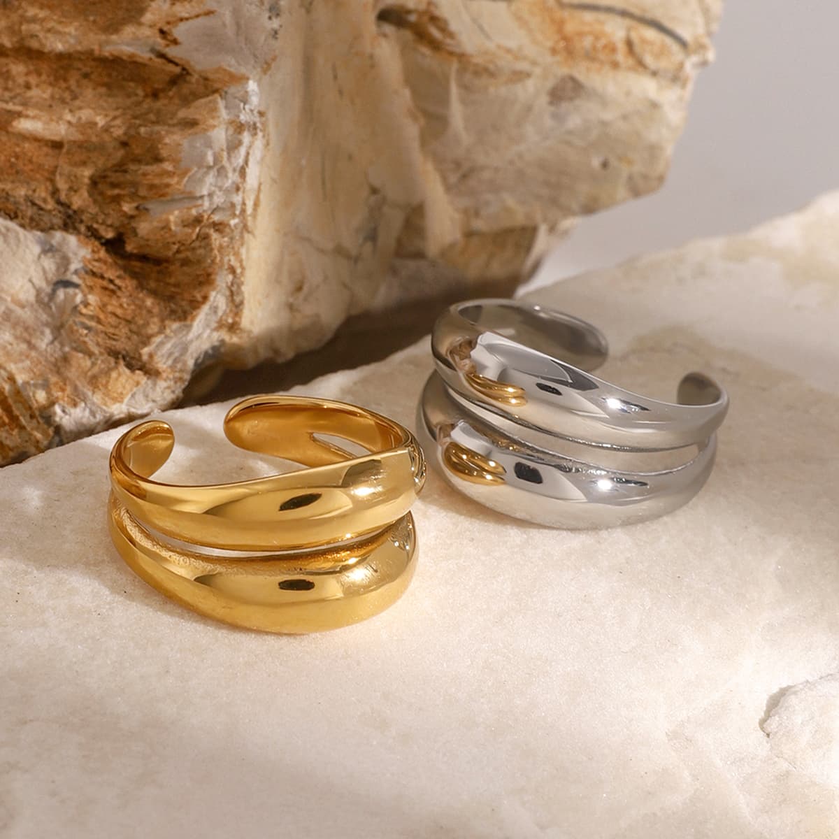 Double Hollow Ring
